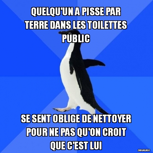 Quelqu'un a pissé par terre dans les toilettes public
