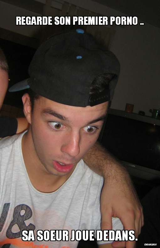 regarde son premier porno ..