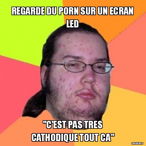 Regarde du porn sur un écran led