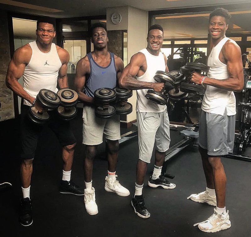 La fratrie Antetokounmpo