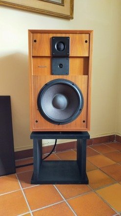 Eh tu aimes la hifi ?  Oui, « j’ai une barre de son avec un caisson de basses, et franchement ça passe » Est ce que tu as déjà été écouter de la Hifi ? « Non mais pour voir avengers endgame c’est bien ».
