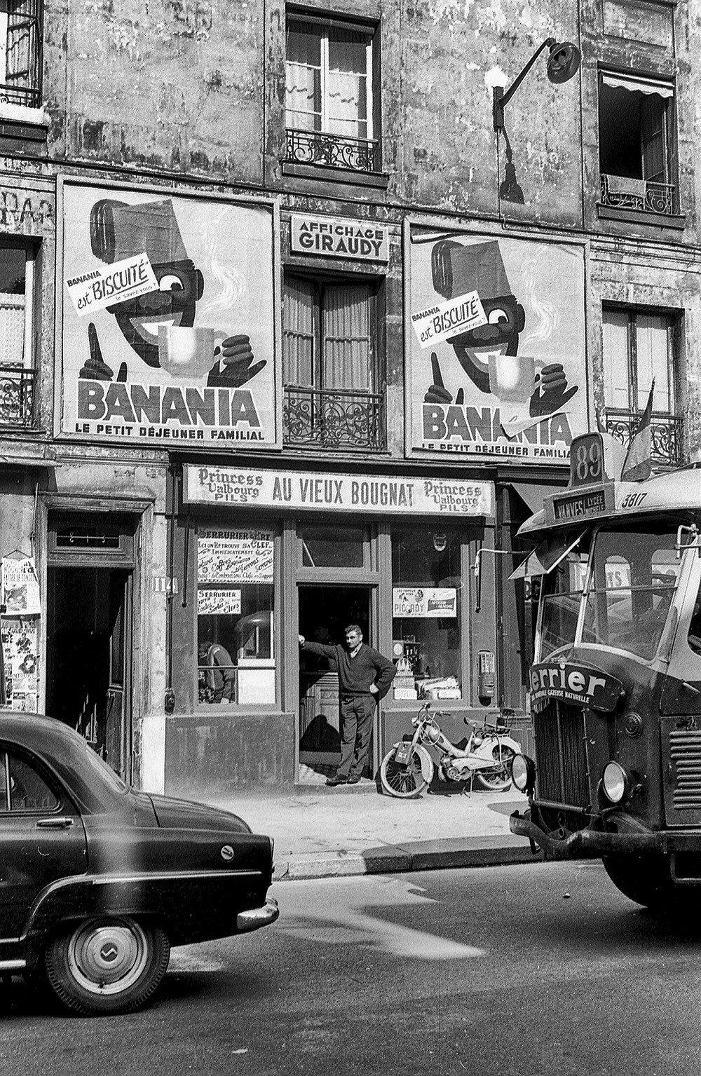 Au Vieux Bougnat, 114 rue de Sèvres par Maurice Bonnel, années 50