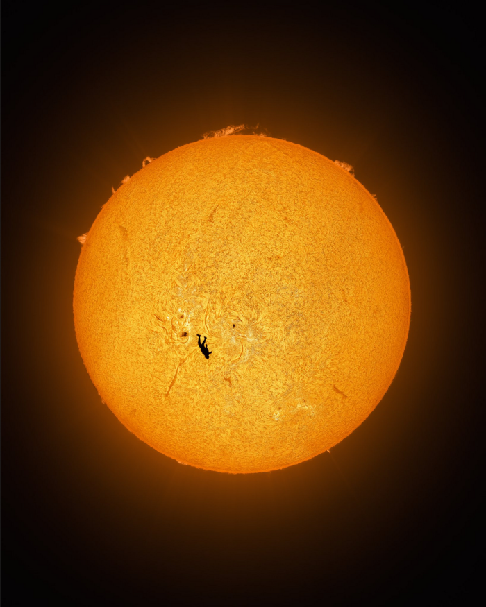 The Fall of Icarus (La Chute d'Icare)