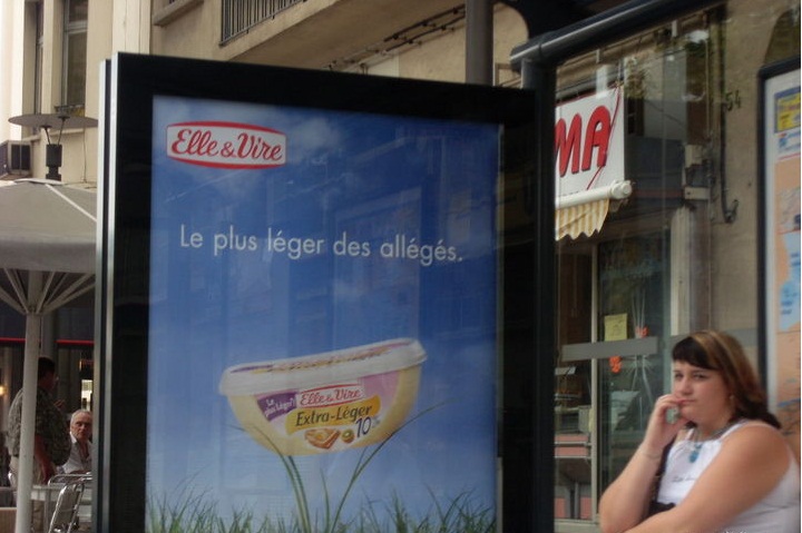 Au bon endroit au bon moment [pub Elle&Vire]