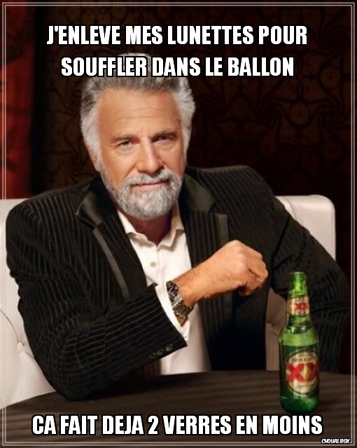 J\'enleve mes lunettes pour souffler dans le ballon