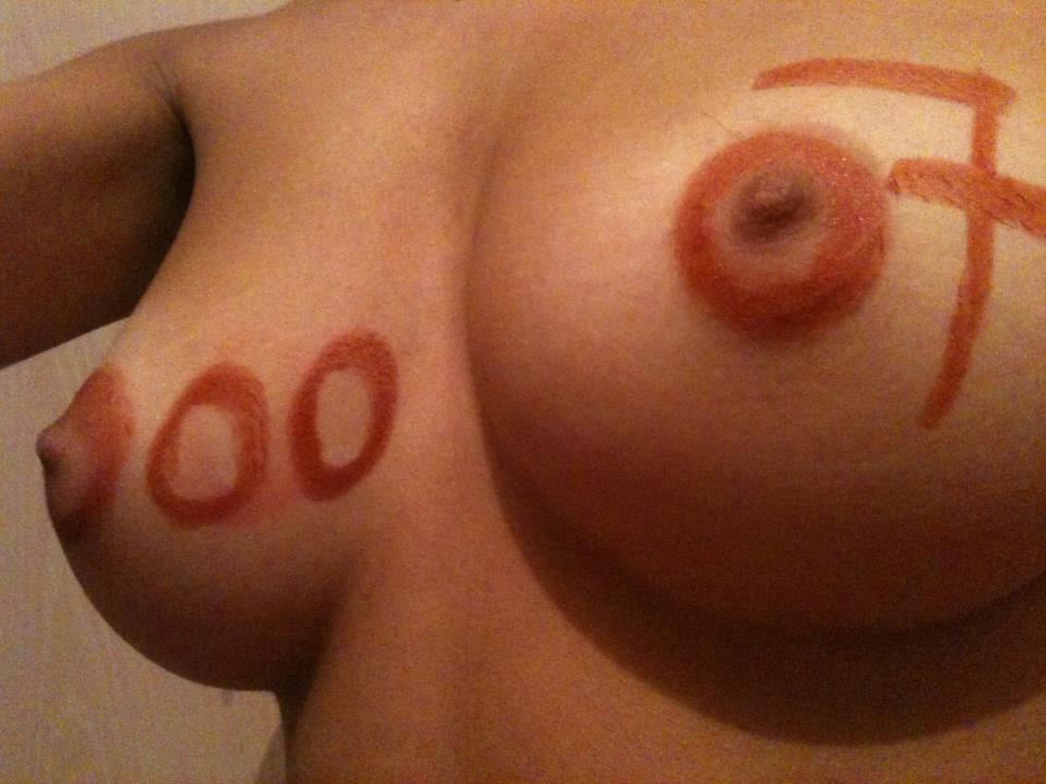 Une paire de sein lvl Facebook !