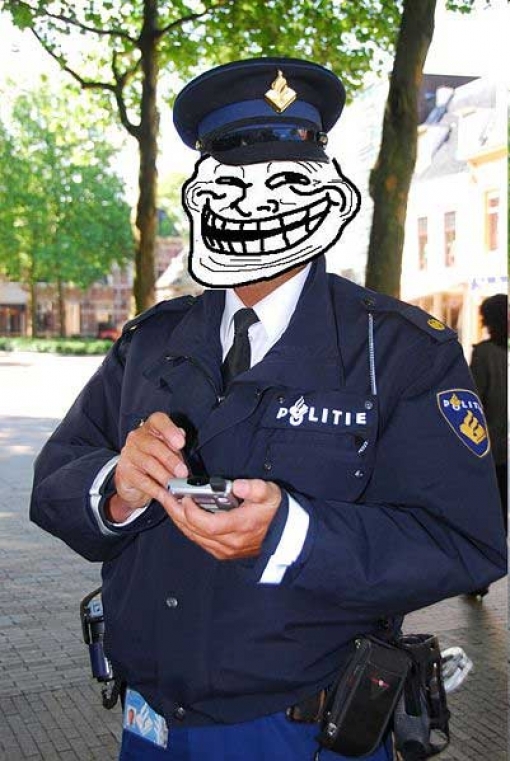 Police-Troll