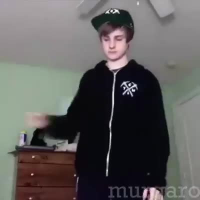 Quand t'es un pro au yoyo 