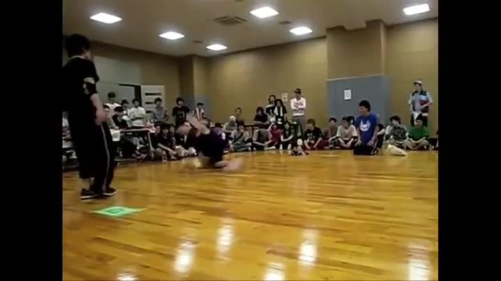 Best Dance trick EVER !!