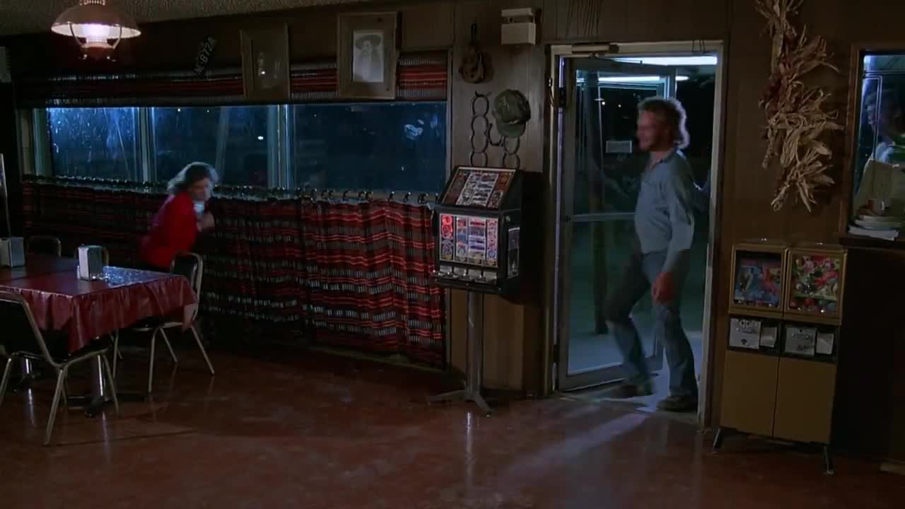 Une bonne baston à l'ancienne ! R.O.T.O.R (1989)