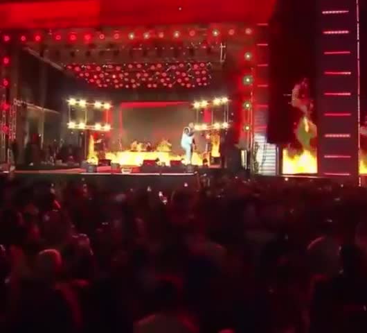 So hot ! So hot ! So hot !