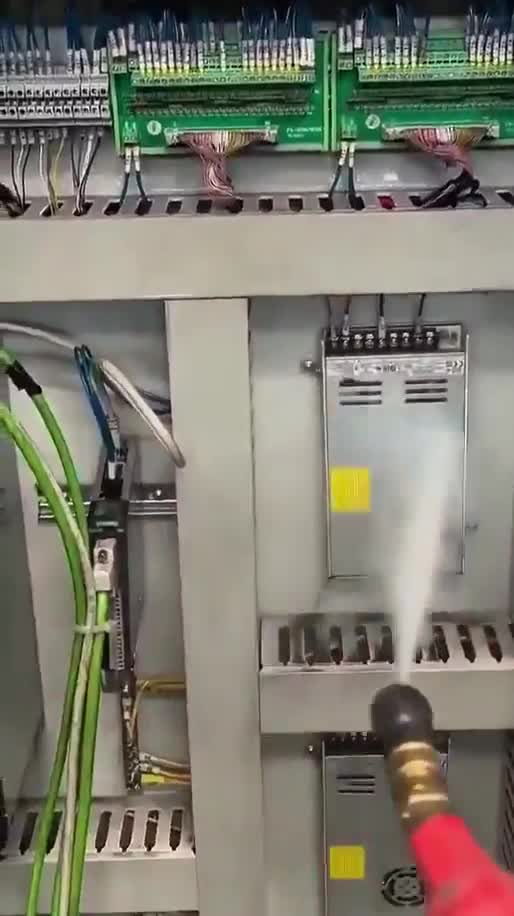 Solvant Hydrofluoroether.