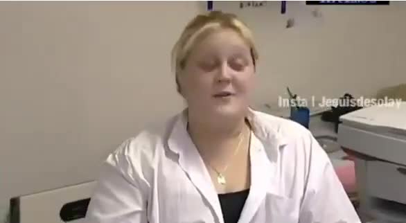 Ca tire à balles réelles dans la salle d'attente