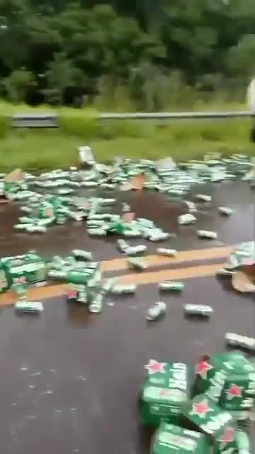 On peut dire ce qu'on veut, les gens aident spontanément quand même