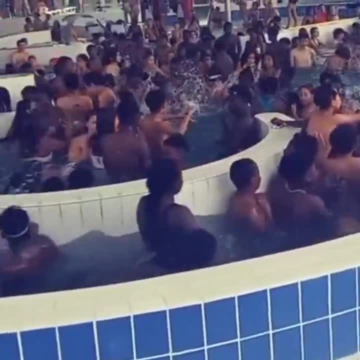 Piscine à Paris