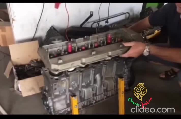 6 en ligne, 4L5 de cylindré.