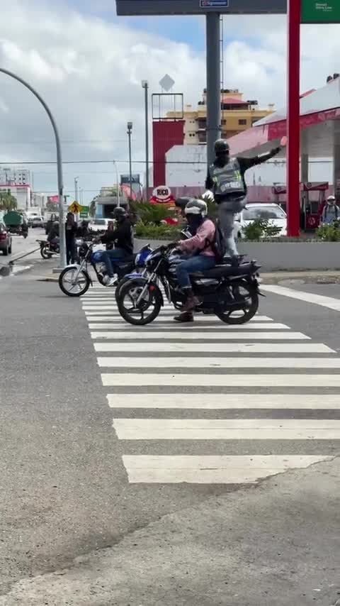 Je veux les mêmes à Paris