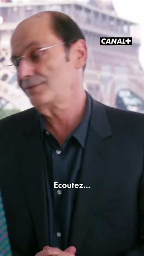 Dans le manche. (M. Bacri)