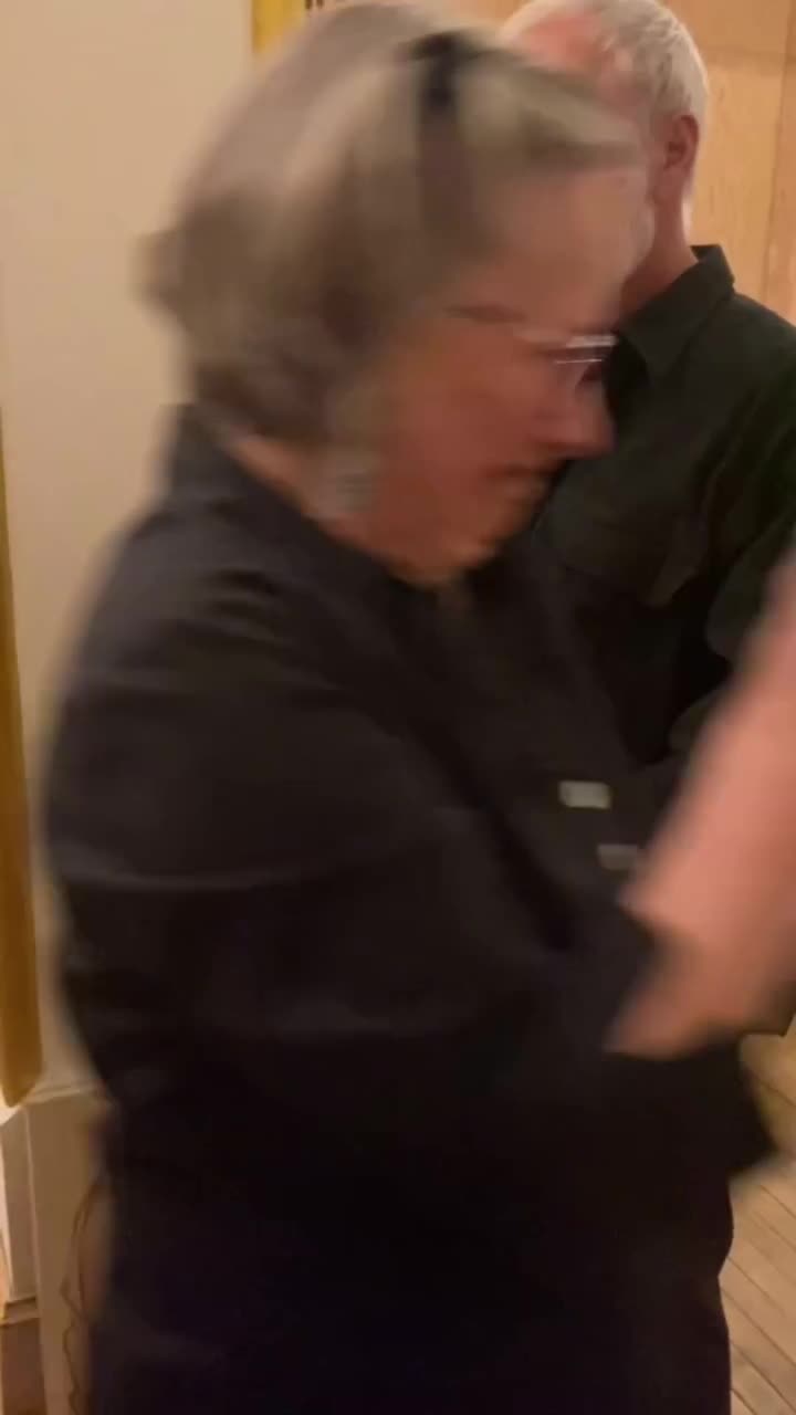 Fap-art ou plus communément appelé branling .