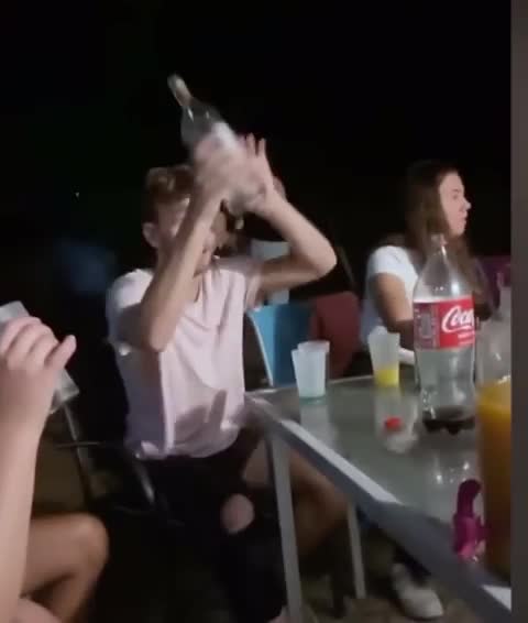 Débarrasser la table en deux coups de cuillère à pot