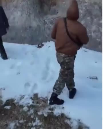 Dans les jeux vidéos tu sais qu'il y a quelque chose derrière