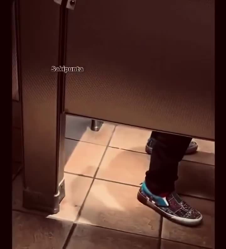 Selon le sens des pieds, tu sais ce qu'il s'y passe.