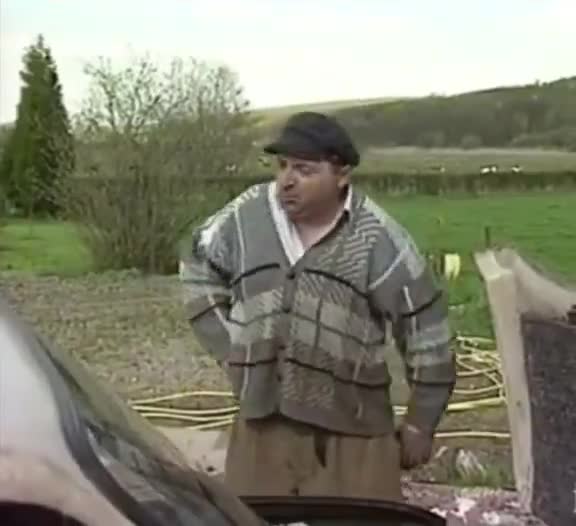 Soufflez dans l'éthylotest s'il vous plait monsieur! Ah ah... pas besoin, j'ai pris mes gateaux éponges.