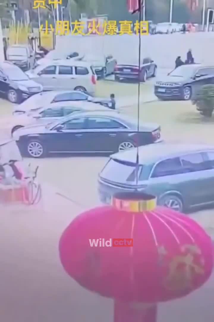 Moins 16 points sur son crédit social !