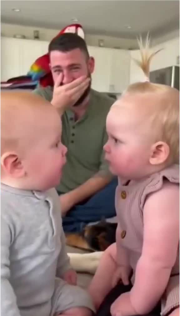 Et là c'est rien, tu verras quand elles seront plus grandes ptit bonhomme