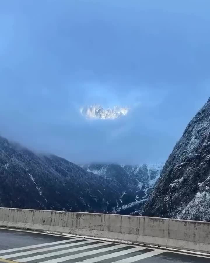Parfois, les trés jeunes, n'écoutent pas ce qu'on leurs dit.