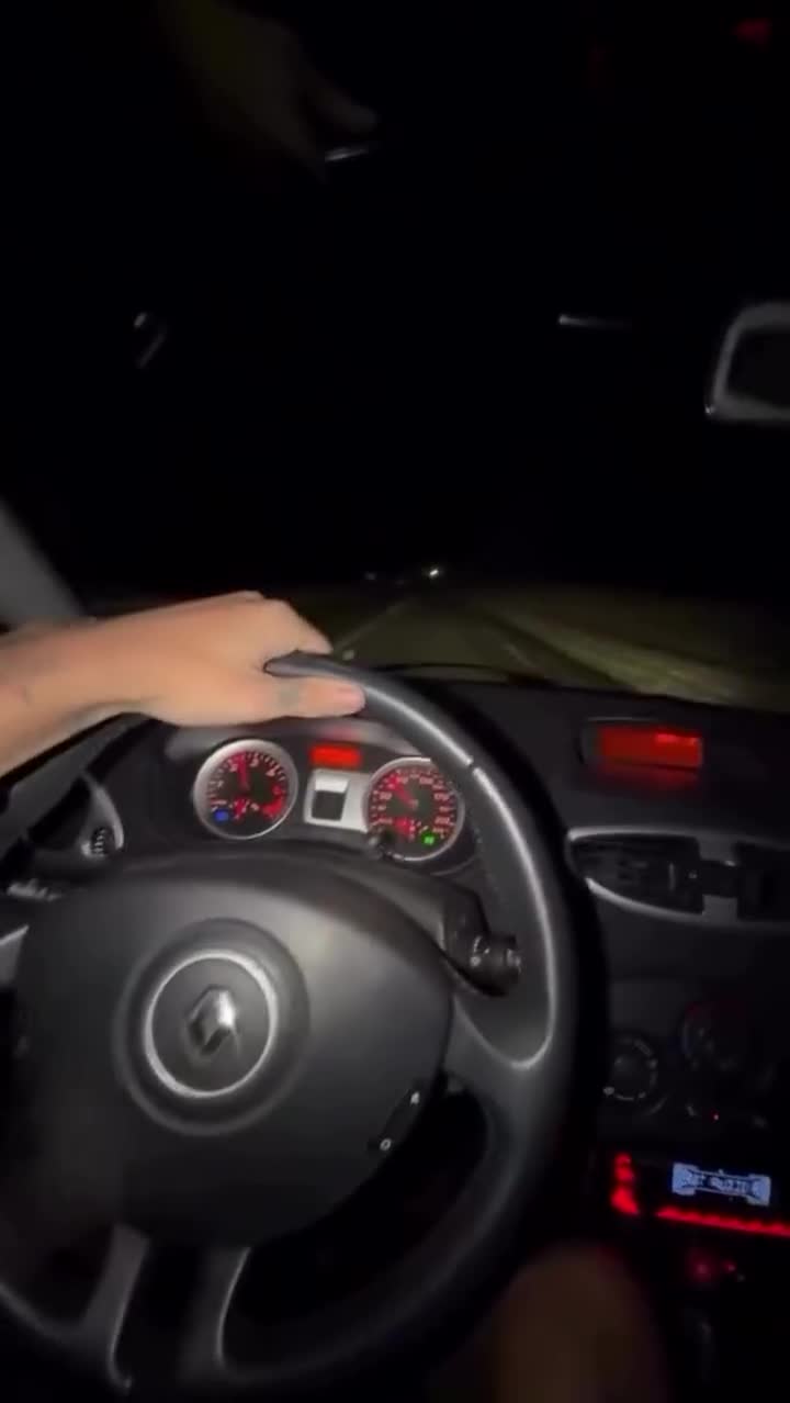 Opération vidage de cendrier.