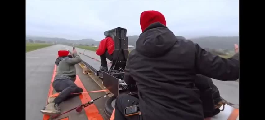 80km/h moins 80km/h = 0Km/h