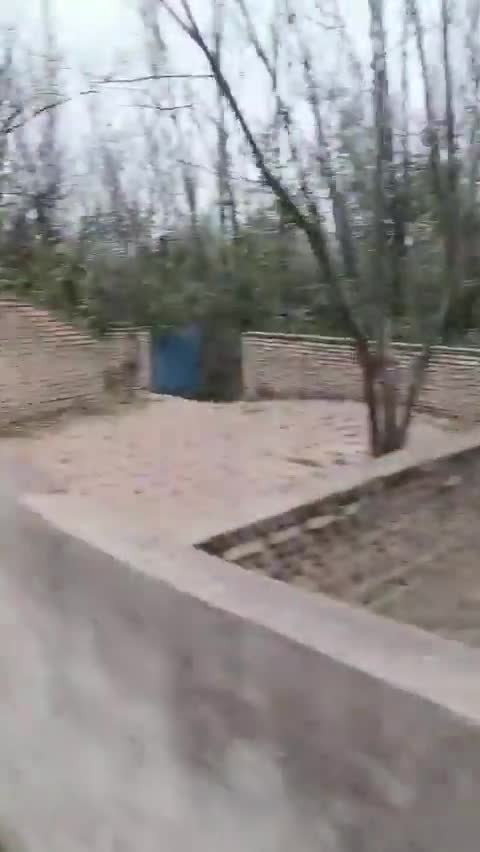 DUST II réel