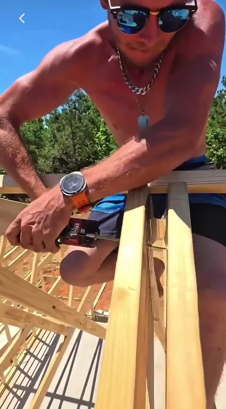 L'importance d'être bien équipé pour travailler.