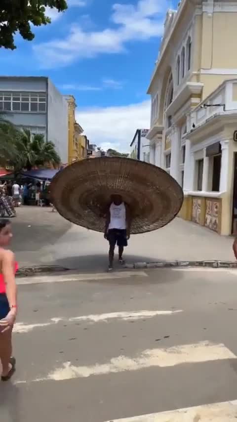 Ma gueule quand je descends prendre l'apéro