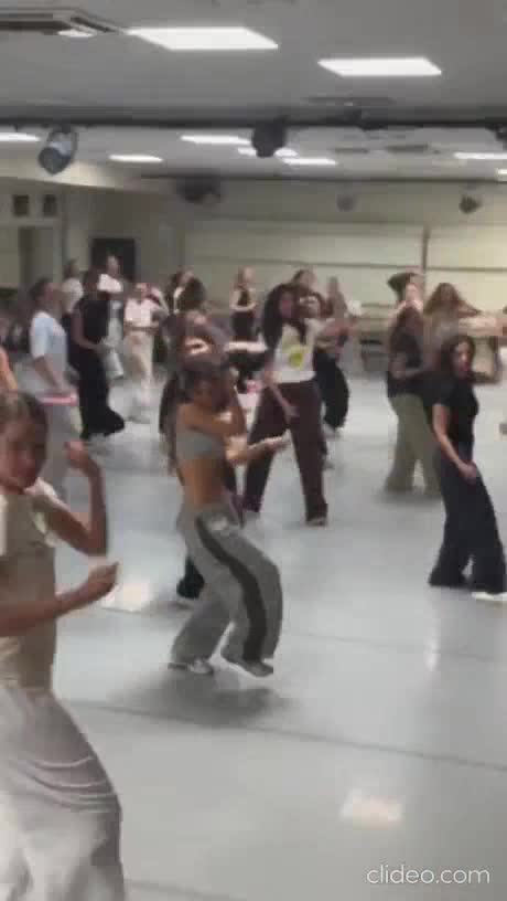 You are the dancing Queen