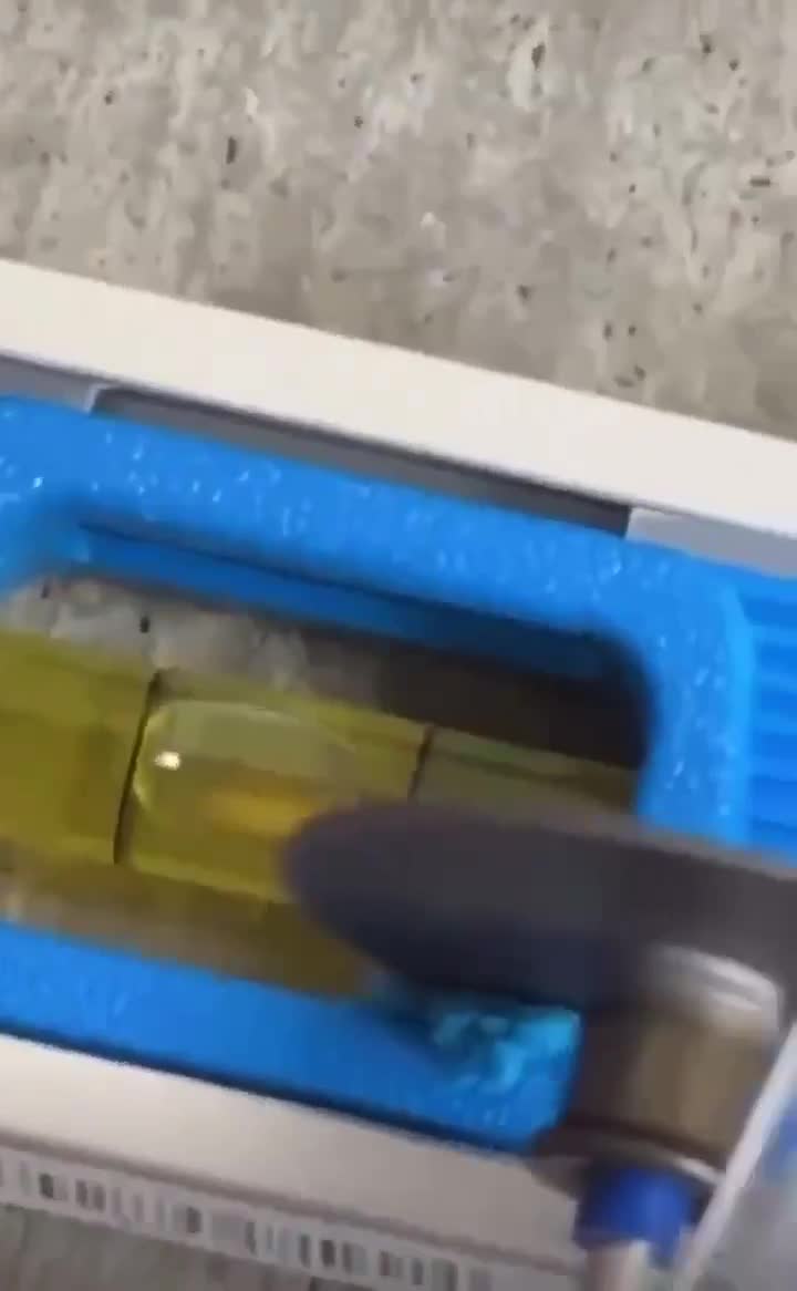 Vapoteuse d'un autre niveau.