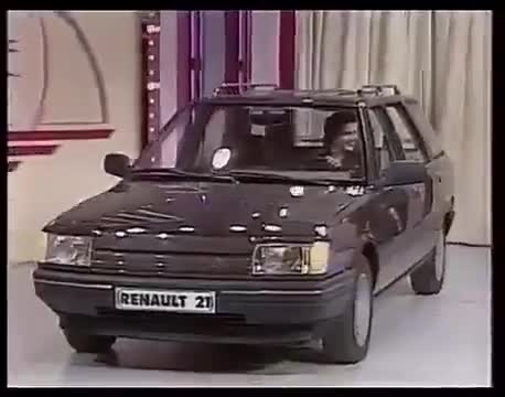 Le genre de bagnole qui faisait saliver tous les darons à l'époque