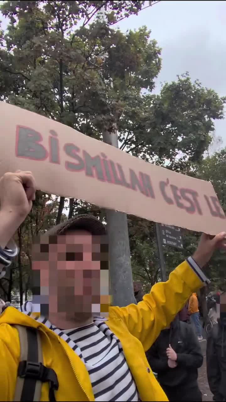 "Ya pas de bismillah ici" : la gauche face à son monstre