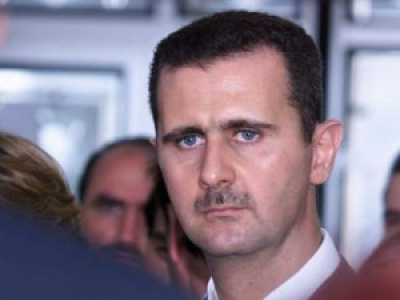 La France va retirer la légion d'honneur à Bachar Al-Assad