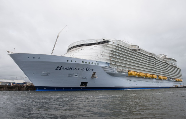 Harmony of the seas, le plus gros paquebot du monde remis à son armateur.