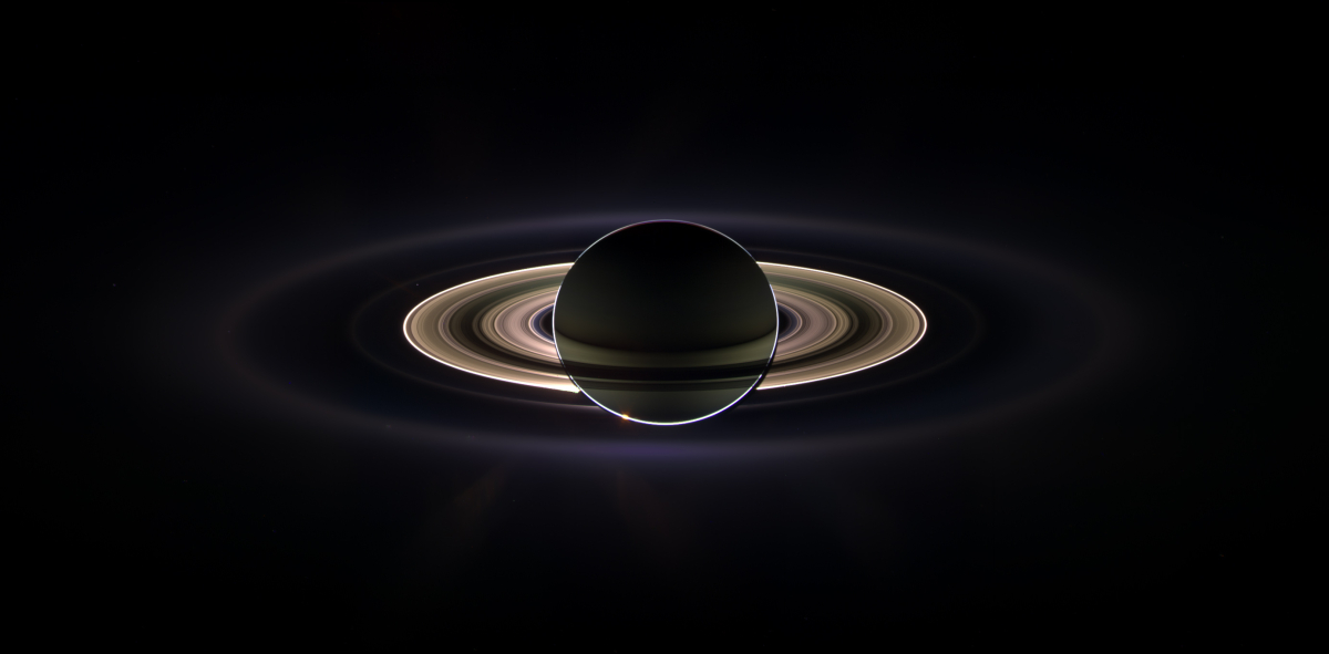 Saturne éclipsant le soleil - vue de Cassini | 15 septembre 2006