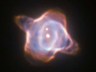 Des astronomes observent une étoile renaître en un éclair