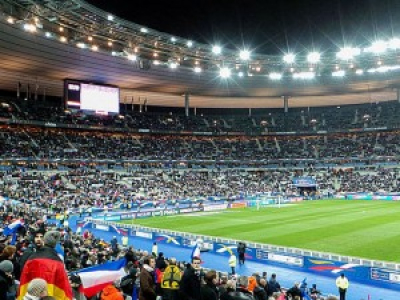 [Politique] 80 000 citoyens à l'assaut du Stade de France 
