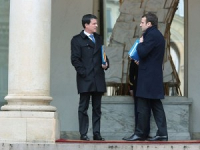 Valls annonce son soutien à Macron