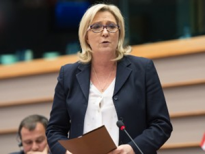25 prix Nobel d'économie dénoncent le programme de Marine Le Pen