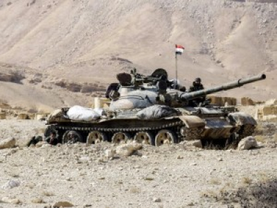 Syrie: l'armée atteint la frontière irakienne, zone de tension avec la coalition