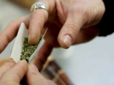 Cannabis : le gouvernement opte pour une amende délictuelle pour les usagers