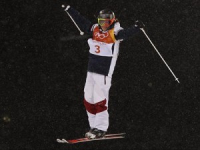 Perrine Laffont championne olympique du ski de bosses