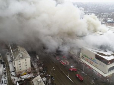 Russie : 64 morts dans l'incendie d'un centre commercial en Sibérie 